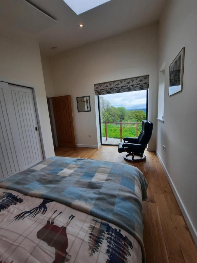 Carnmore Cottage Инвернес Екстериор снимка