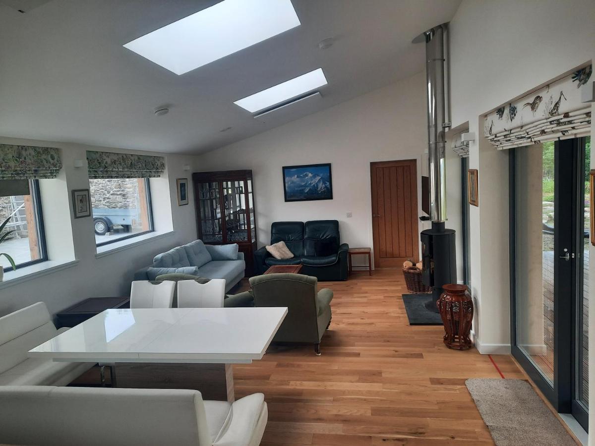 Carnmore Cottage Инвернес Екстериор снимка
